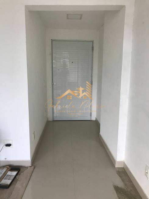 Apartamento à venda com 3 quartos, 170m² - Foto 35