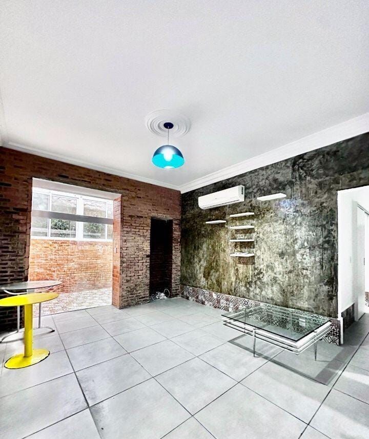 Apartamento à venda com 2 quartos, 90m² - Foto 1