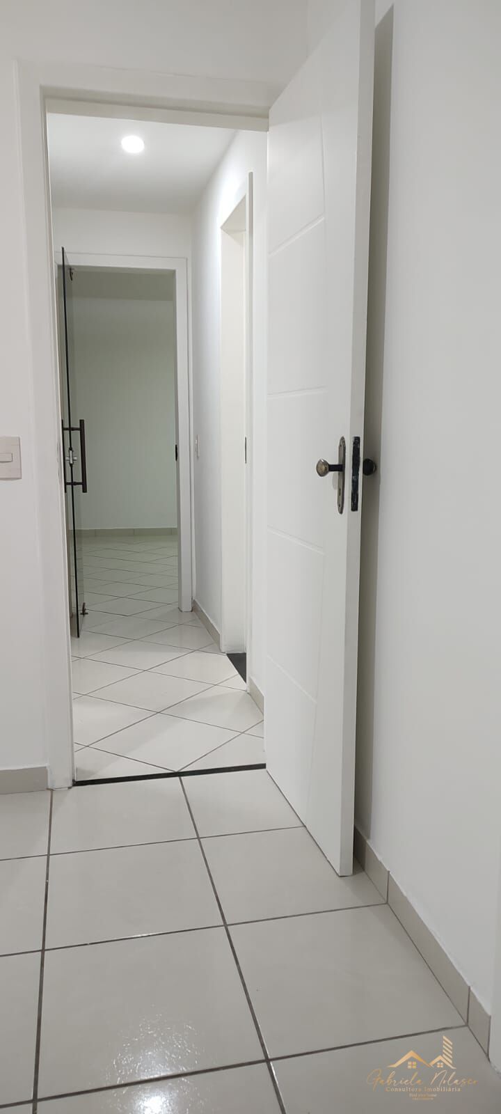 Apartamento à venda com 2 quartos, 84m² - Foto 6