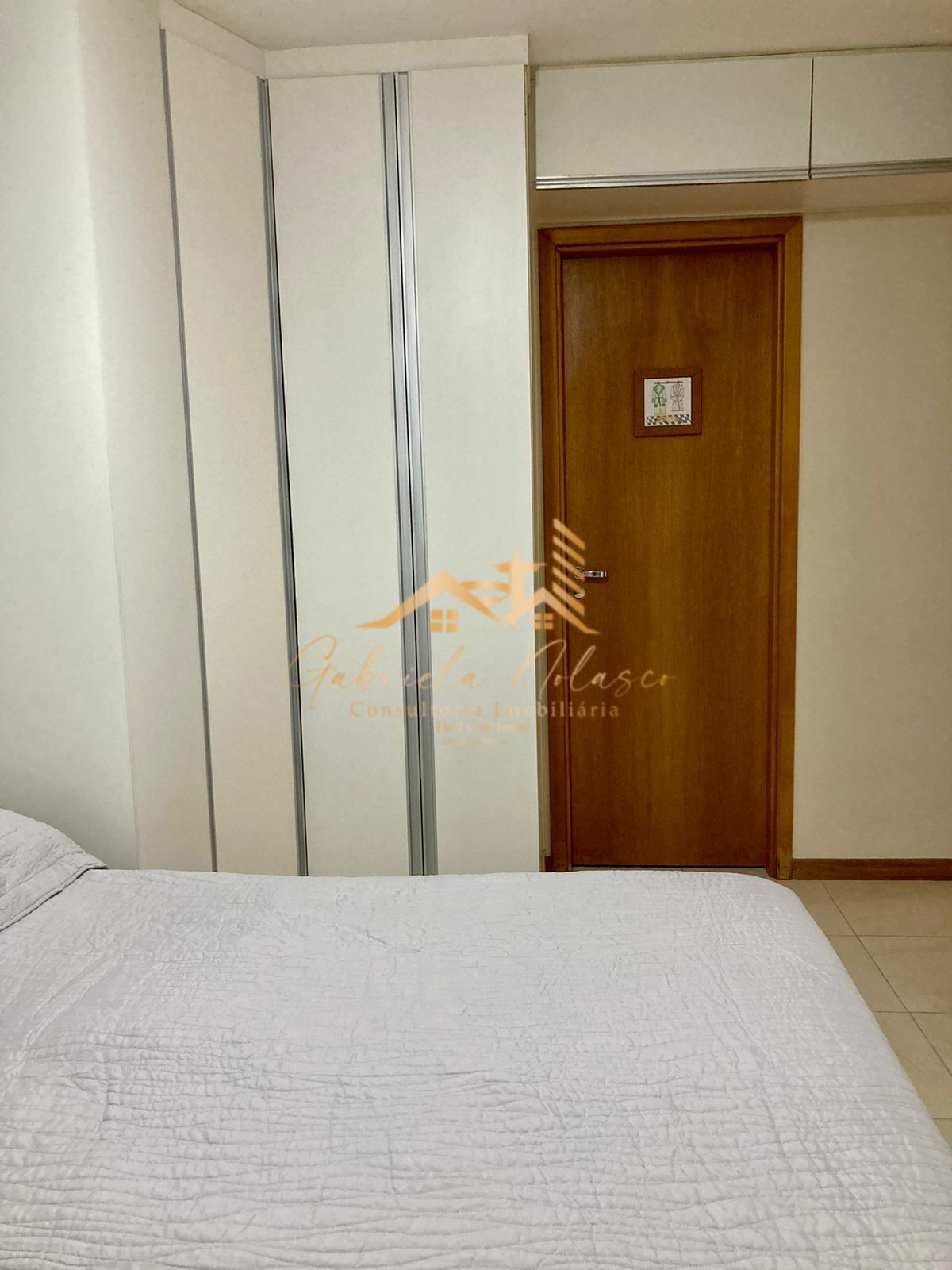 Apartamento à venda com 2 quartos, 75m² - Foto 9