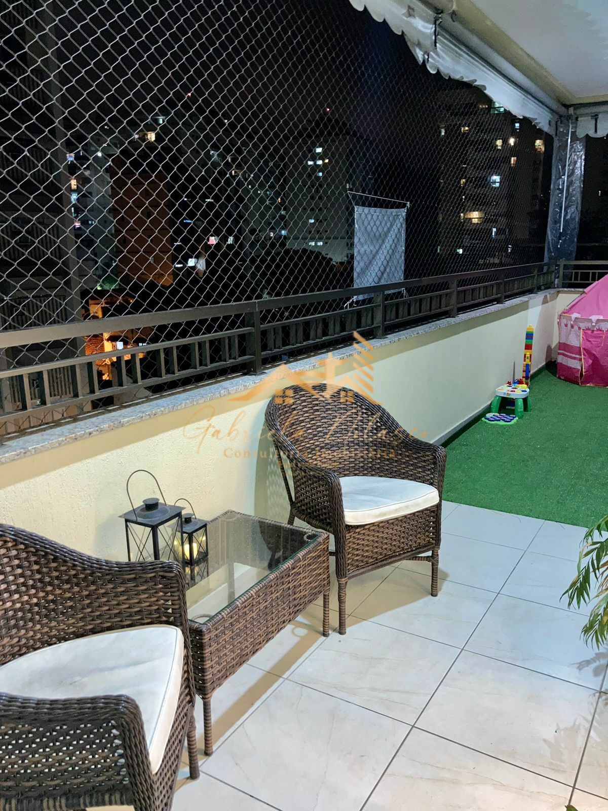 Apartamento à venda com 2 quartos, 75m² - Foto 33