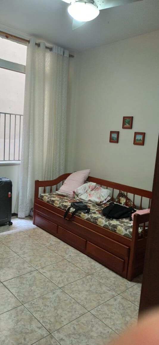 Apartamento à venda com 3 quartos, 100m² - Foto 1