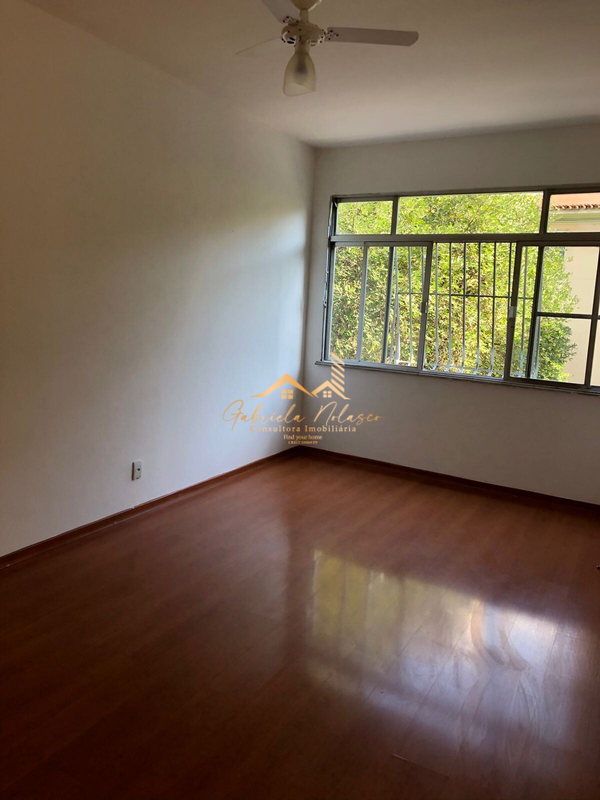 Apartamento à venda com 3 quartos, 144m² - Foto 2