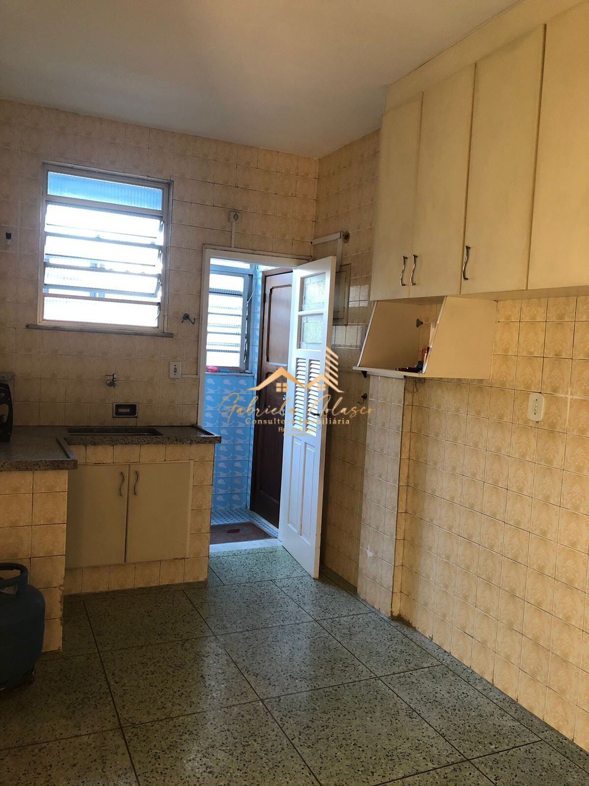 Apartamento à venda com 3 quartos, 144m² - Foto 12