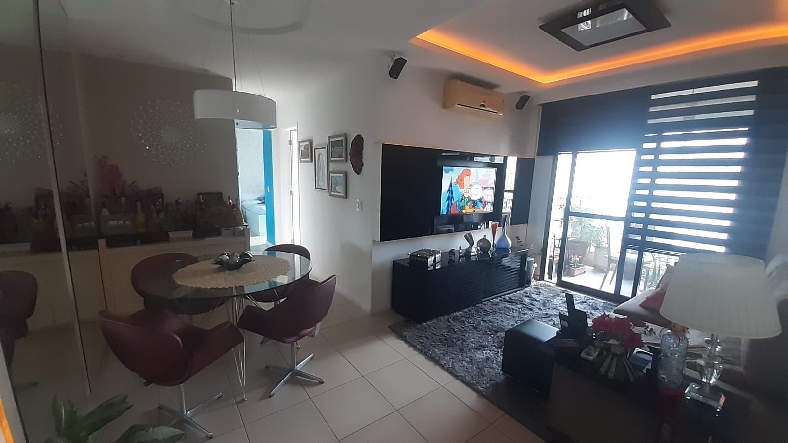 Apartamento à venda com 2 quartos, 70m² - Foto 3