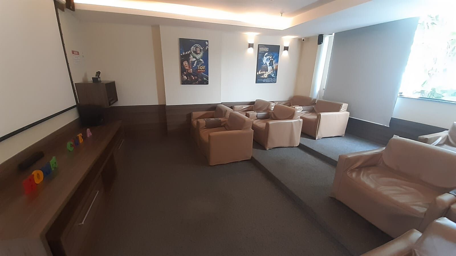 Apartamento à venda com 2 quartos, 70m² - Foto 30