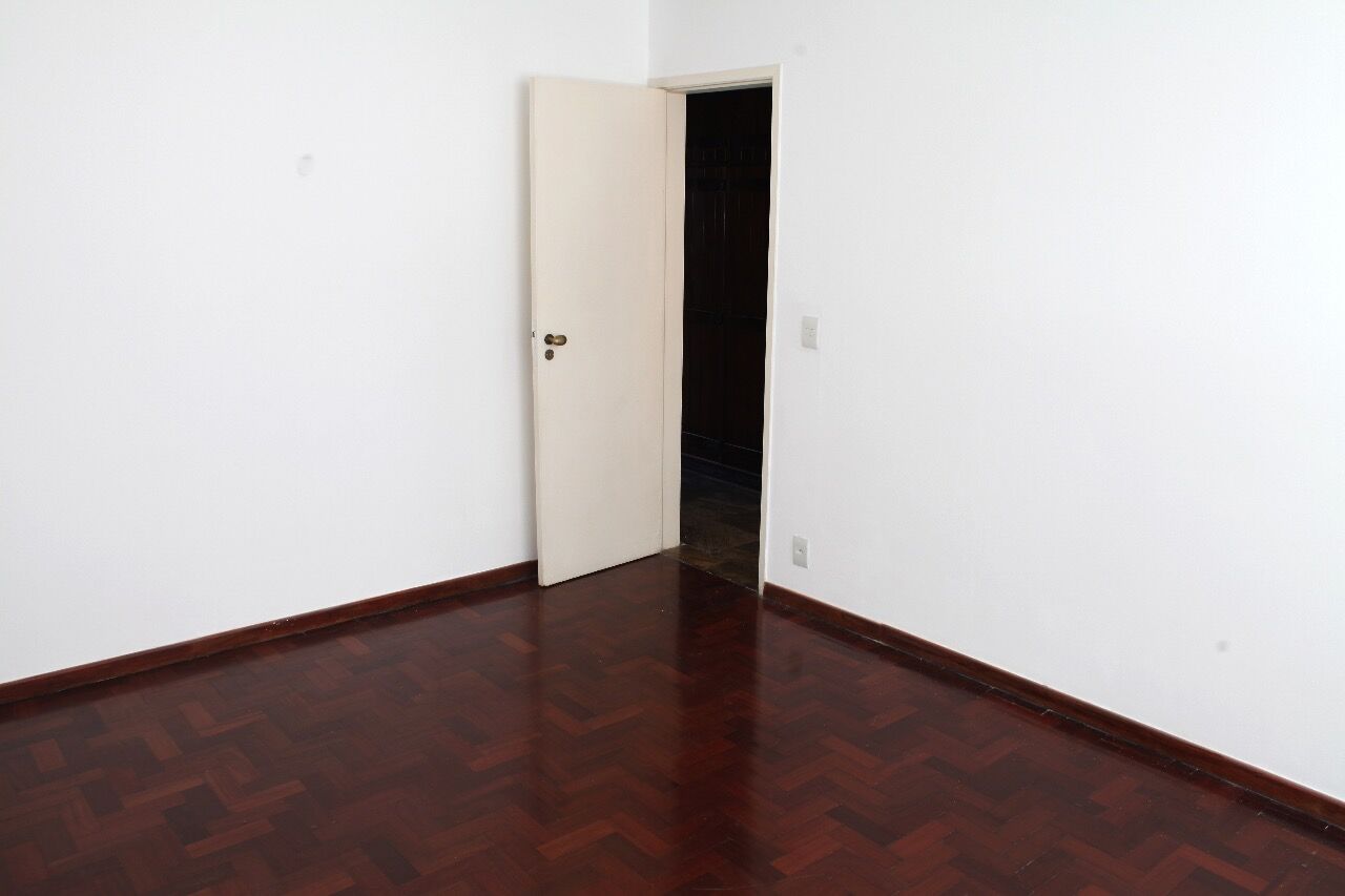 Apartamento à venda com 4 quartos, 172m² - Foto 5