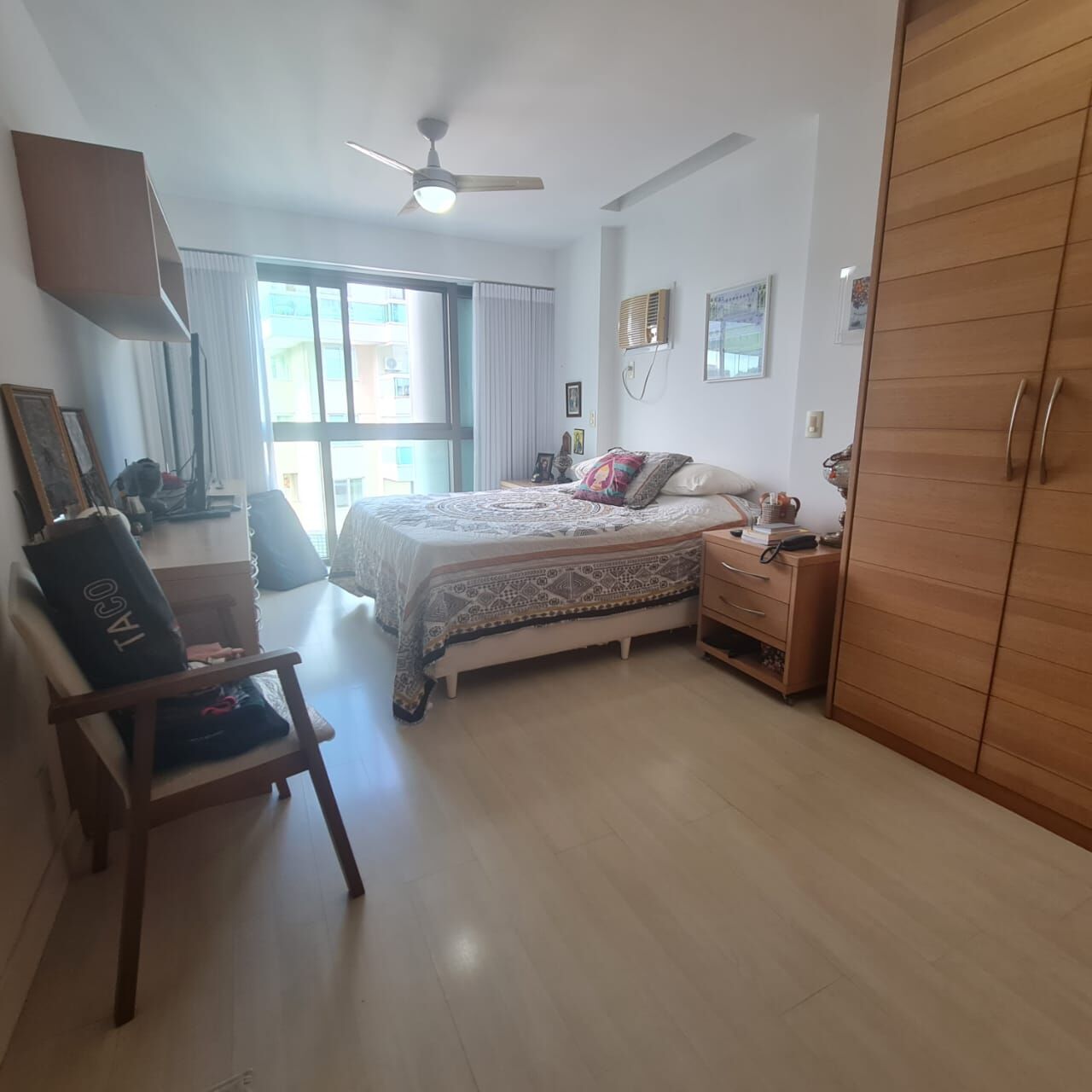 Apartamento à venda com 4 quartos, 185m² - Foto 17