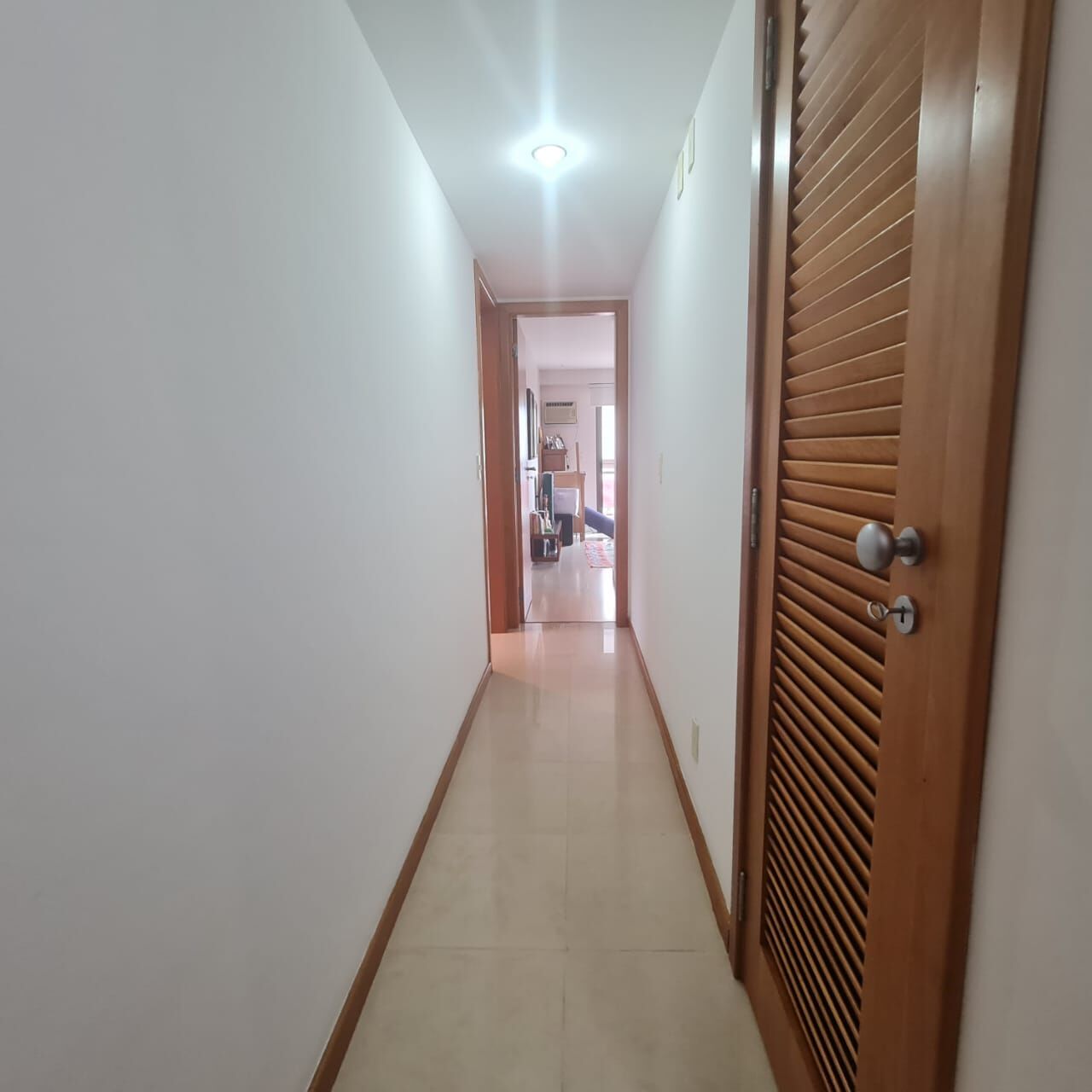 Apartamento à venda com 4 quartos, 185m² - Foto 16