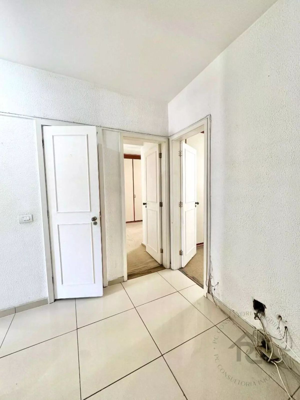 Apartamento à venda com 4 quartos, 170m² - Foto 12