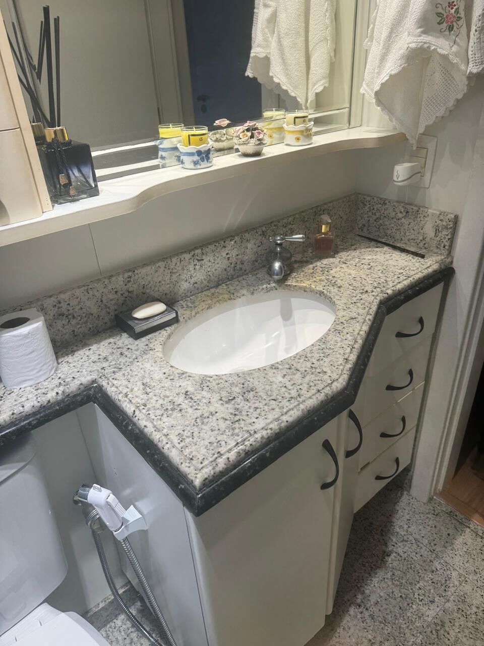 Apartamento à venda com 2 quartos, 65m² - Foto 17