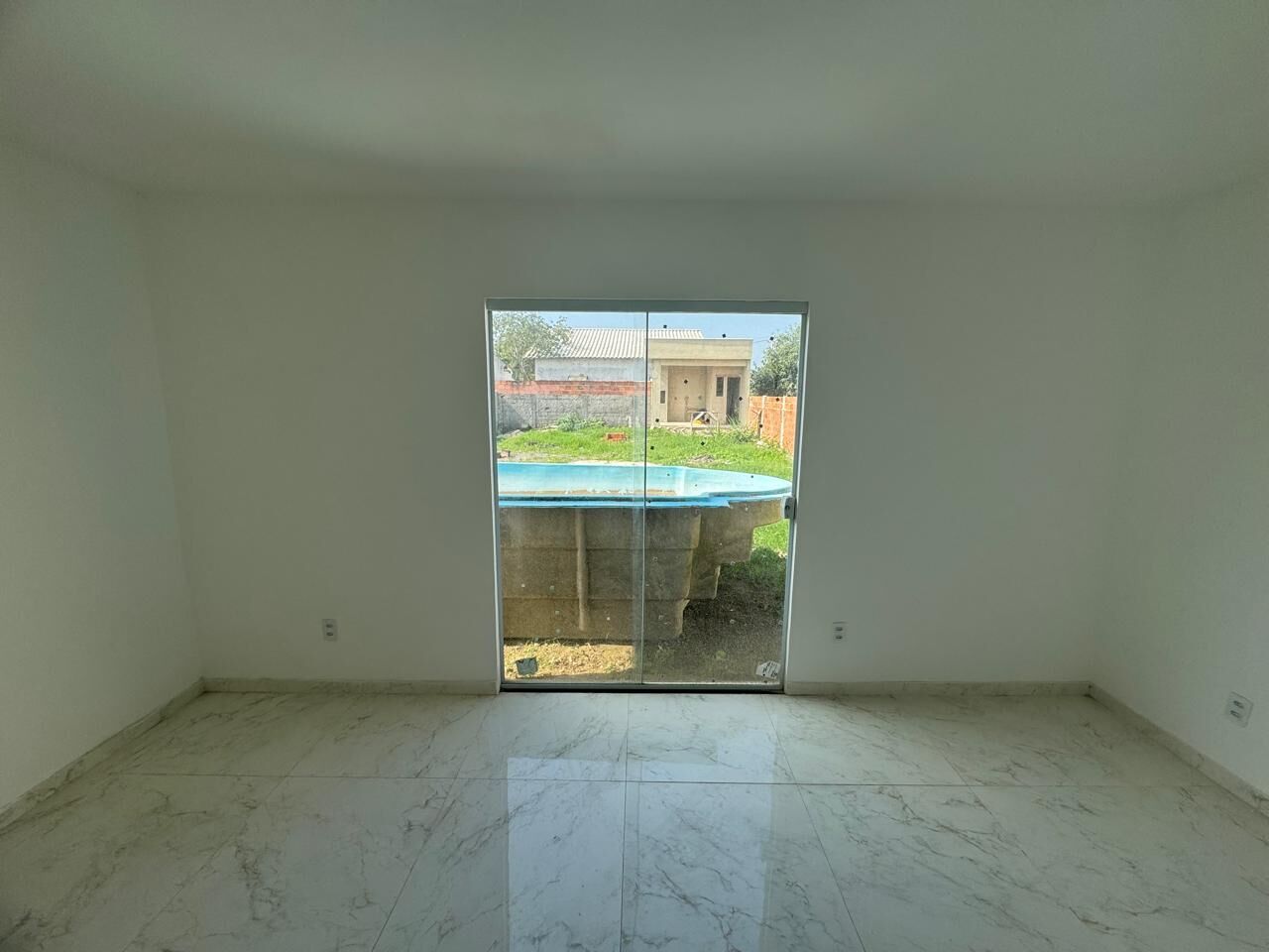 Casa à venda com 3 quartos, 95m² - Foto 10