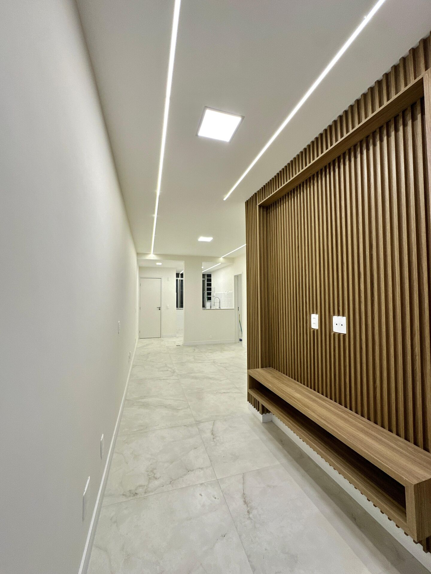 Apartamento à venda com 2 quartos, 60m² - Foto 4