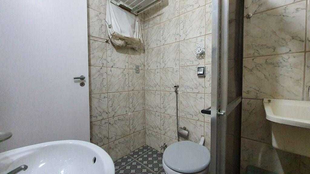 Apartamento à venda com 1 quarto, 32m² - Foto 18