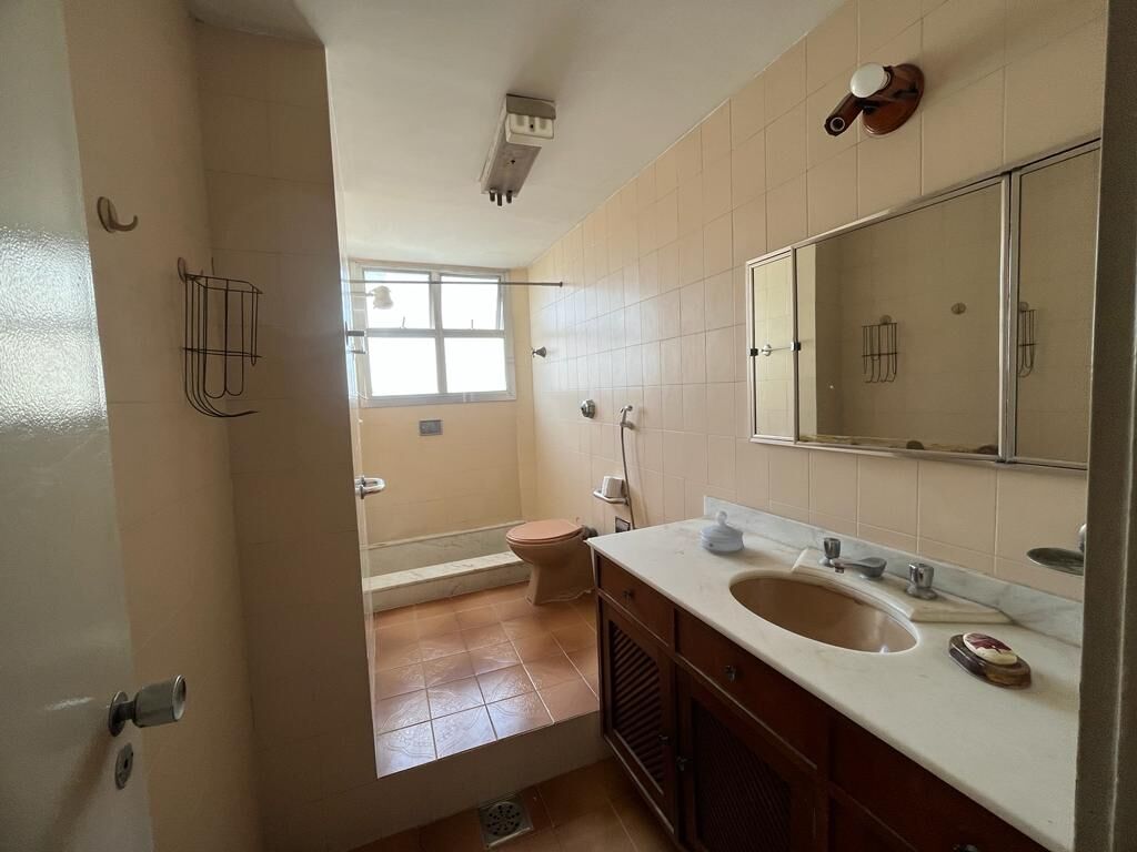 Apartamento à venda com 3 quartos, 160m² - Foto 10