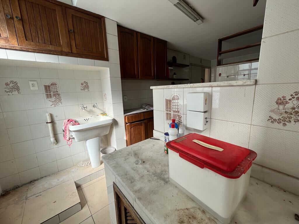 Apartamento à venda com 3 quartos, 160m² - Foto 34