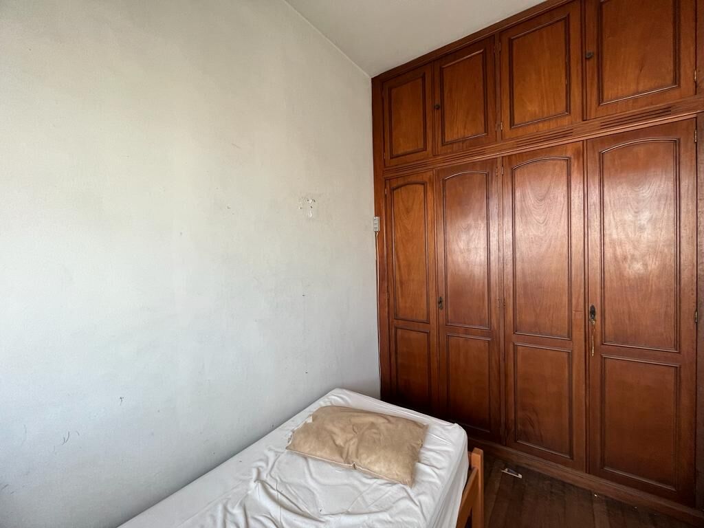 Apartamento à venda com 3 quartos, 160m² - Foto 17