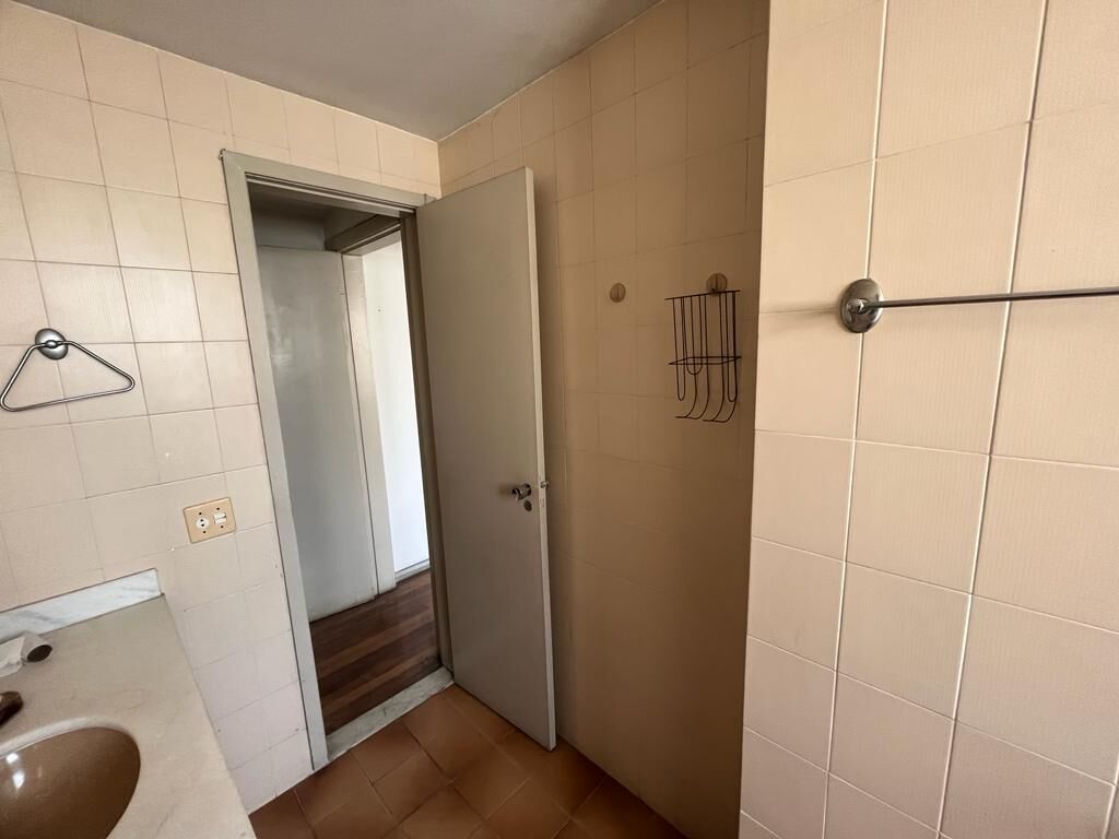 Apartamento à venda com 3 quartos, 160m² - Foto 14