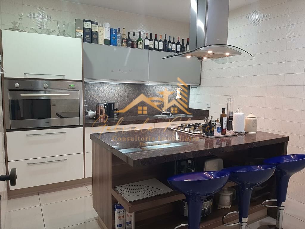 Apartamento à venda com 4 quartos, 240m² - Foto 20