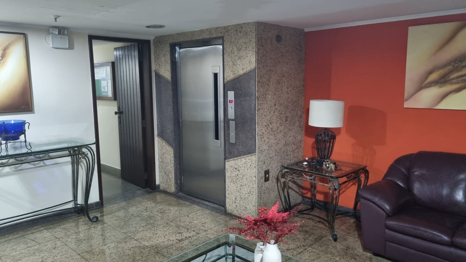 Apartamento à venda com 2 quartos, 71m² - Foto 25