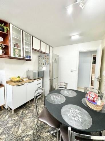 Apartamento à venda com 3 quartos, 165m² - Foto 44