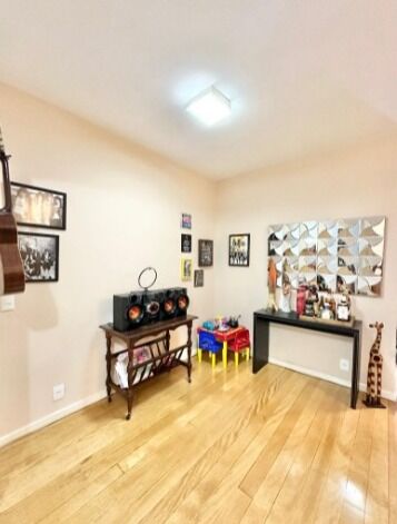 Apartamento à venda com 3 quartos, 165m² - Foto 6