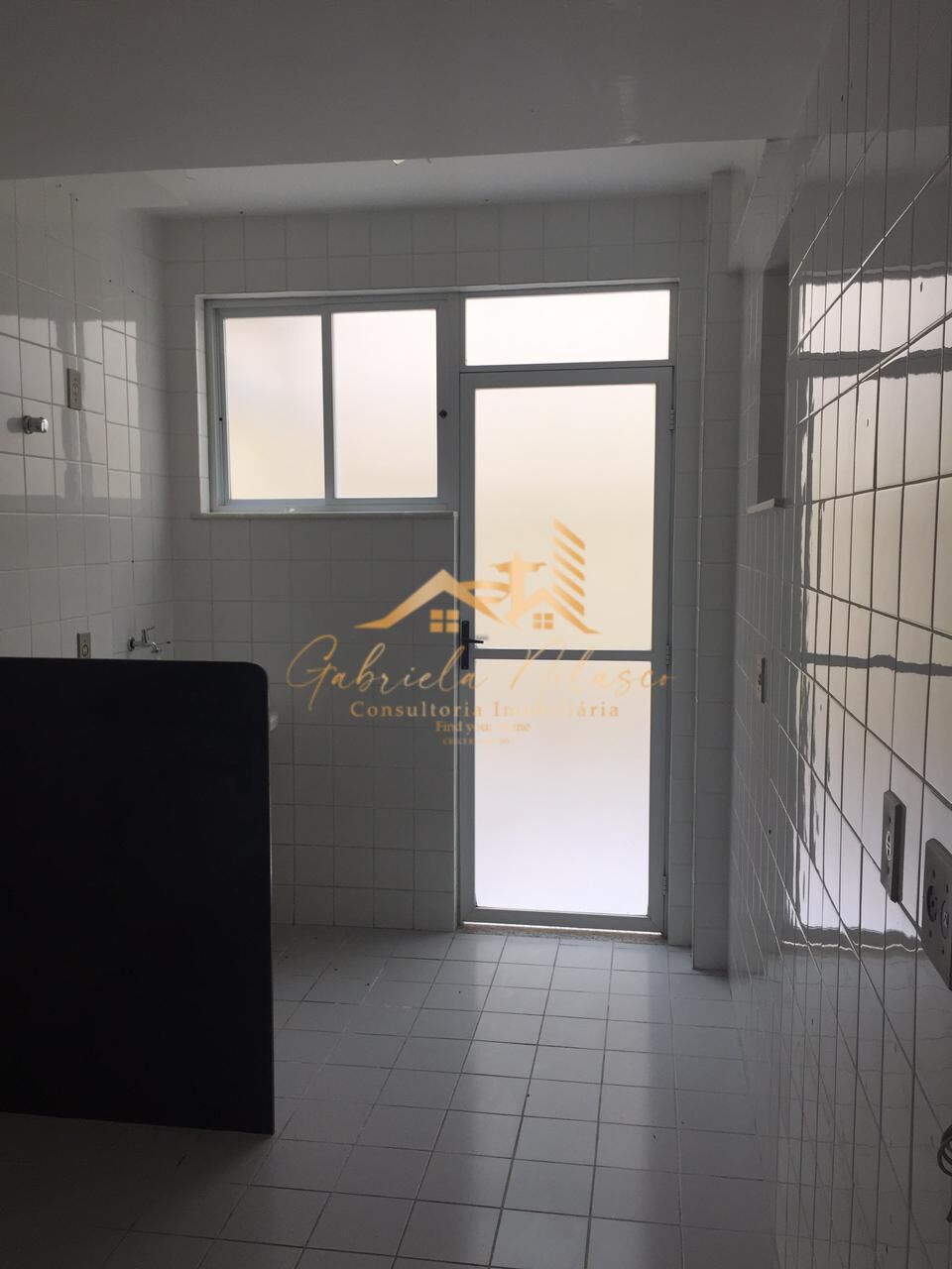 Apartamento à venda com 2 quartos, 70m² - Foto 12