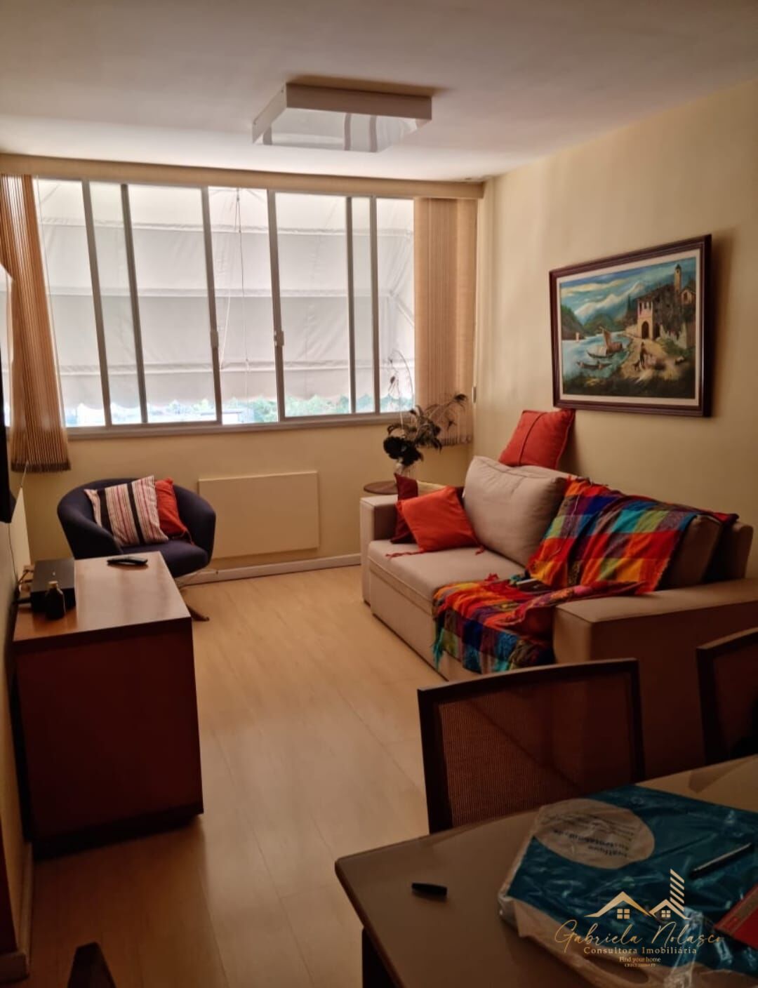 Apartamento à venda com 2 quartos, 100m² - Foto 1