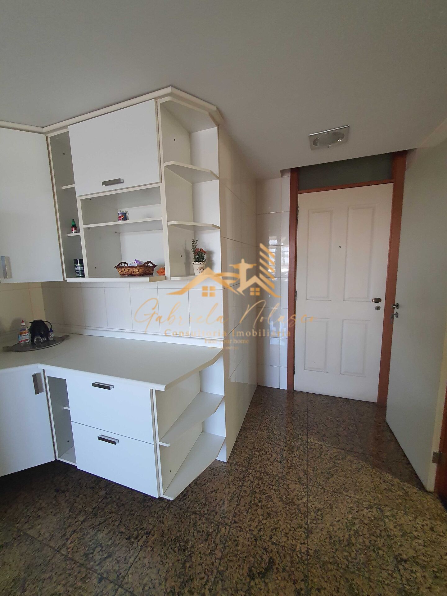 Apartamento à venda com 4 quartos, 160m² - Foto 35