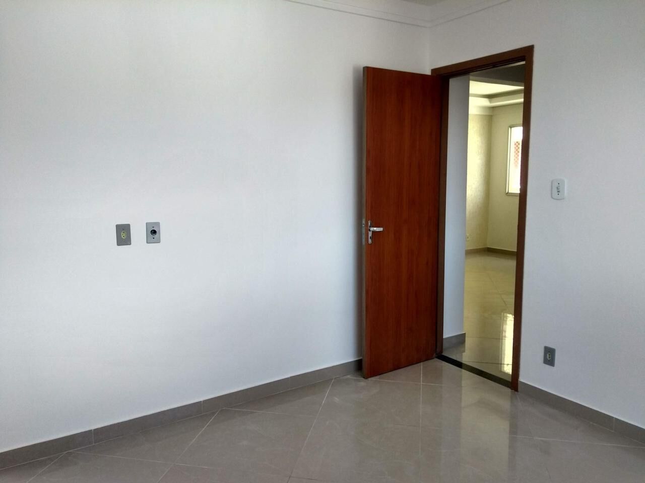 Apartamento à venda com 2 quartos, 51m² - Foto 9