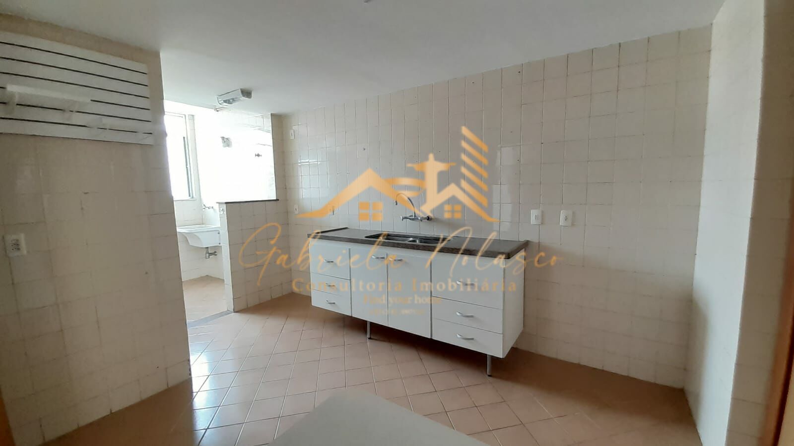 Apartamento à venda com 1 quarto, 85m² - Foto 9