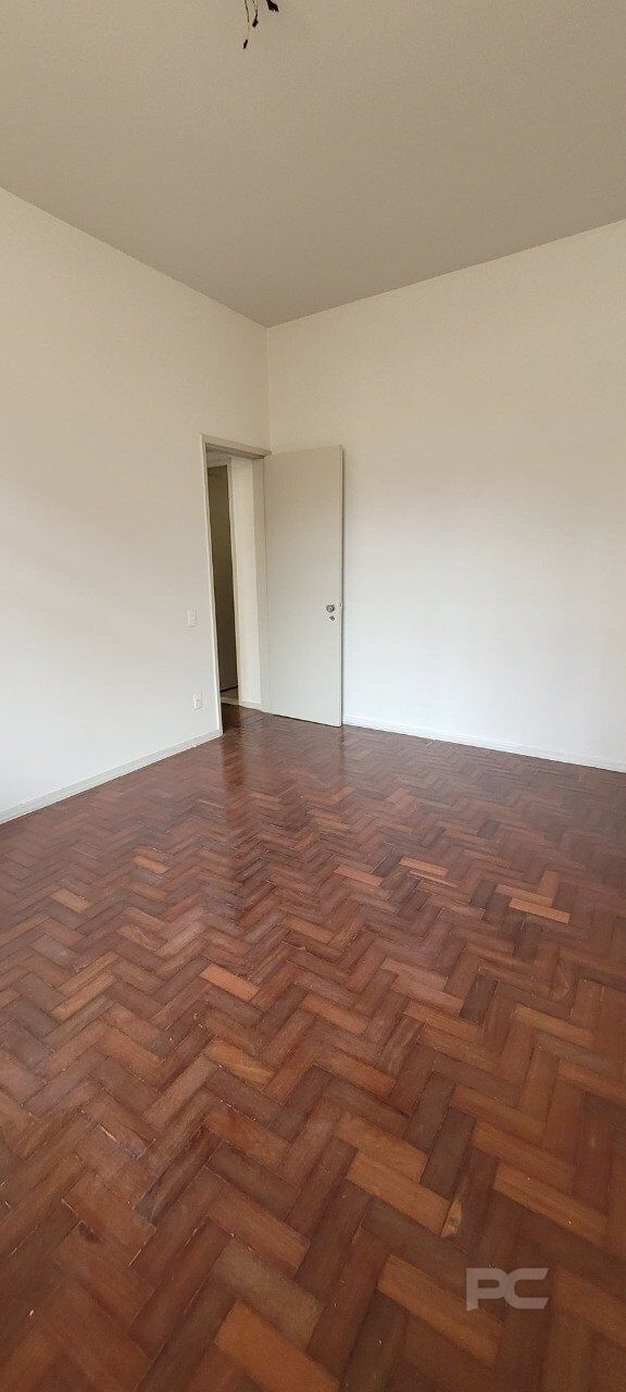 Apartamento à venda com 2 quartos, 75m² - Foto 7