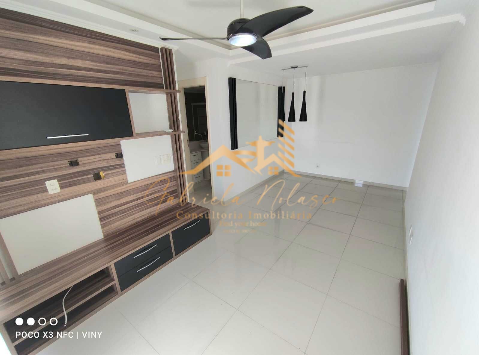 Apartamento à venda com 3 quartos, 75m² - Foto 1