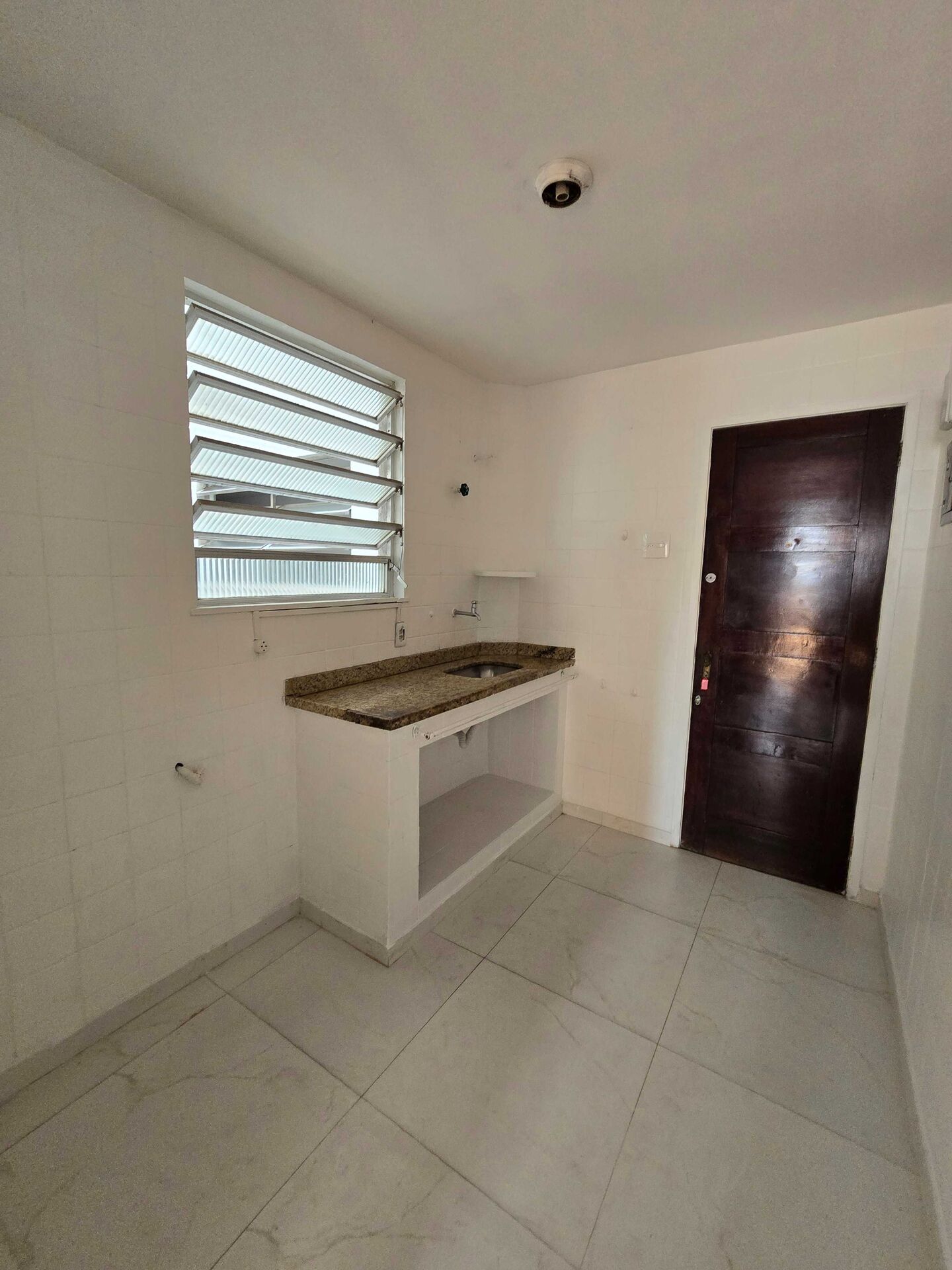 Apartamento à venda com 2 quartos, 68m² - Foto 15