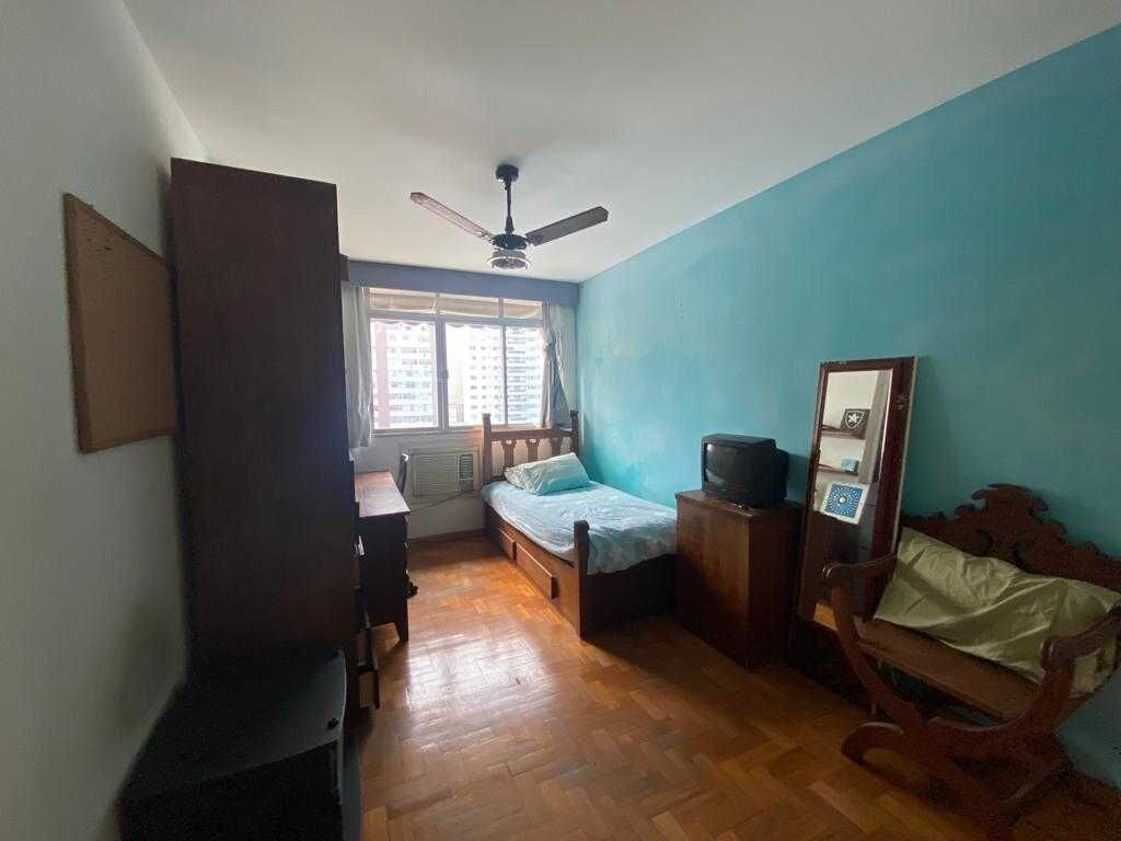 Apartamento à venda com 3 quartos, 146m² - Foto 9