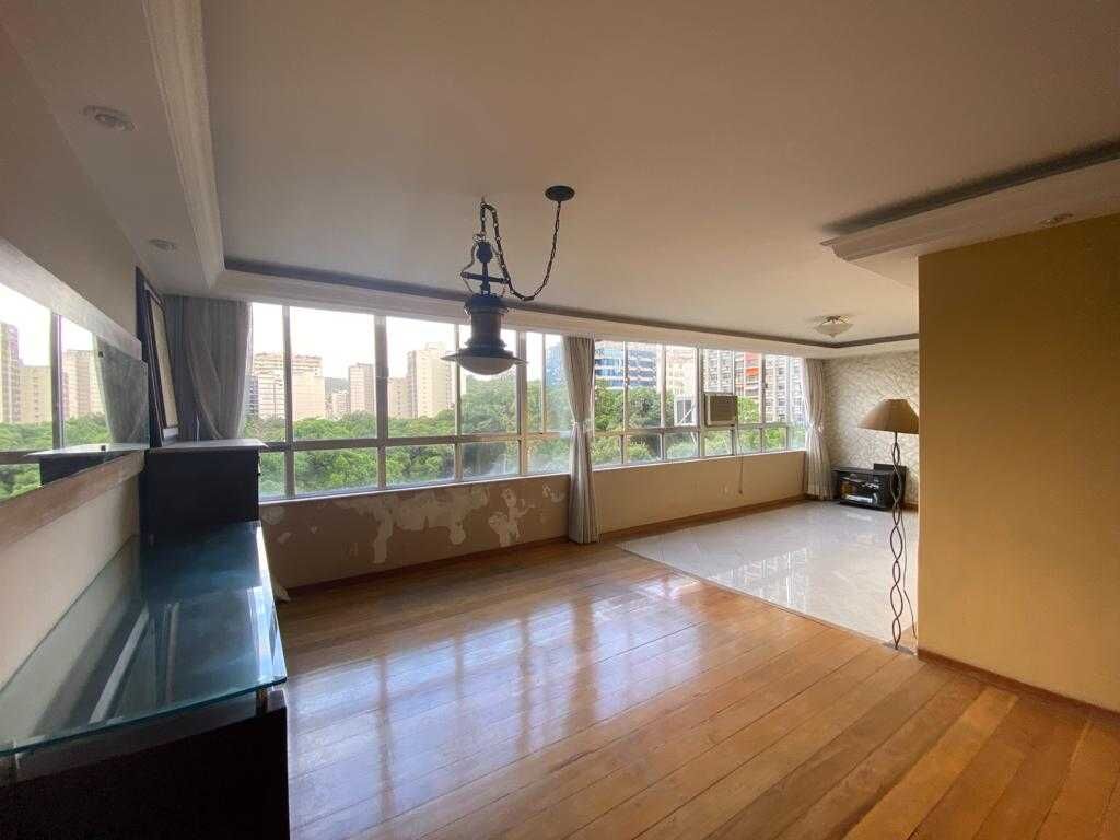 Apartamento à venda com 3 quartos, 146m² - Foto 1