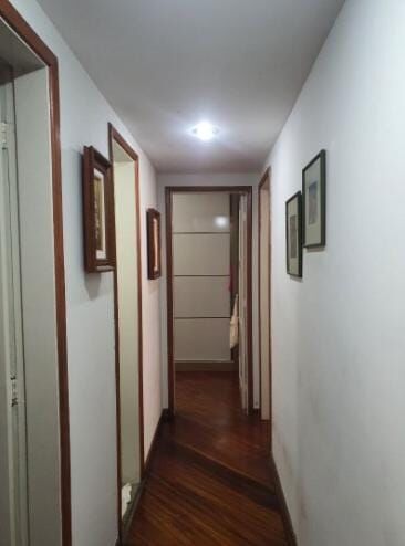 Apartamento à venda com 2 quartos, 85m² - Foto 4