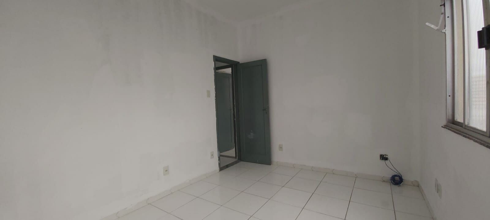 Apartamento à venda com 3 quartos, 110m² - Foto 10