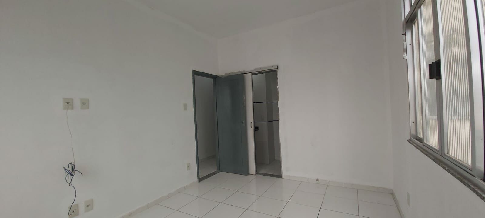 Apartamento à venda com 3 quartos, 110m² - Foto 7