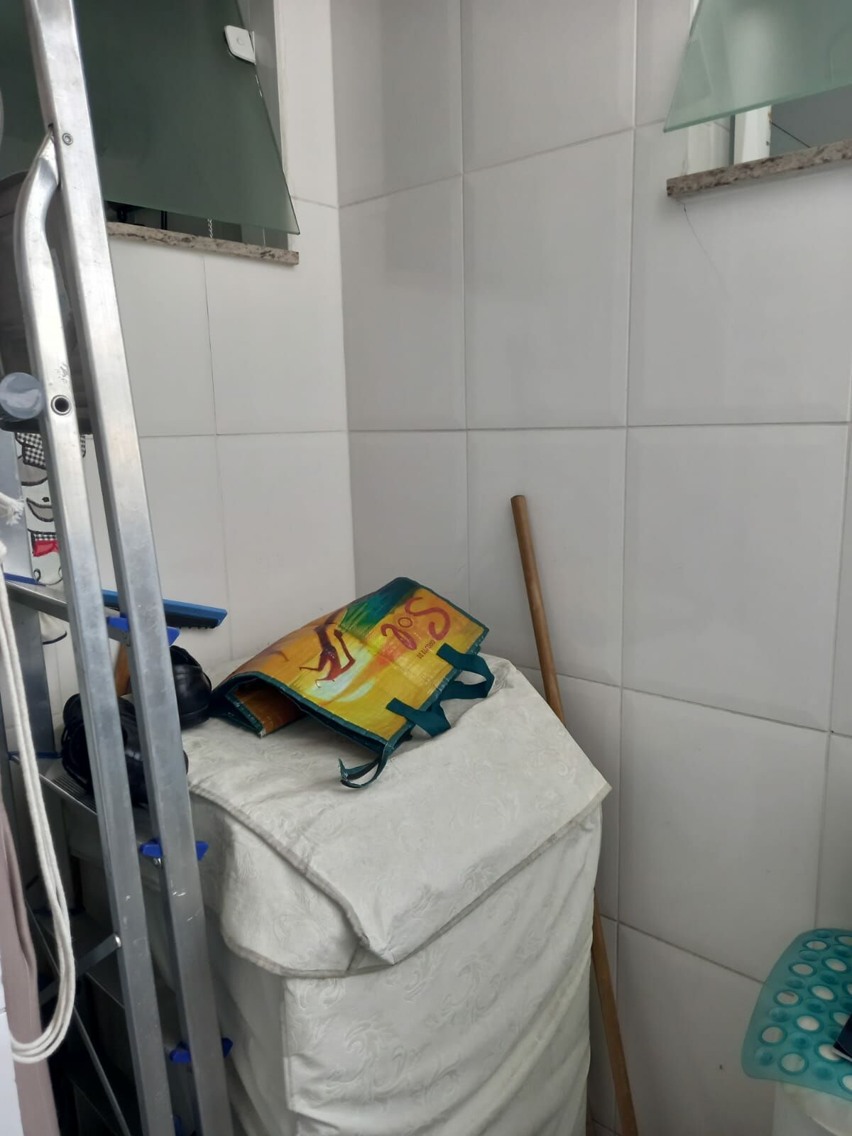 Apartamento à venda com 3 quartos, 137m² - Foto 28