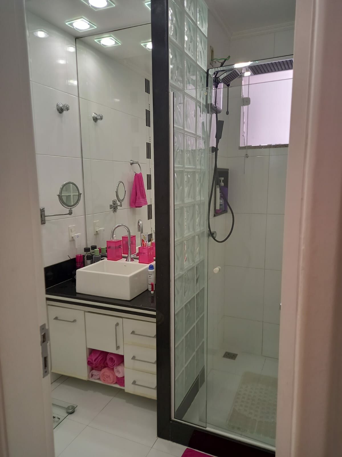 Apartamento à venda com 3 quartos, 137m² - Foto 12