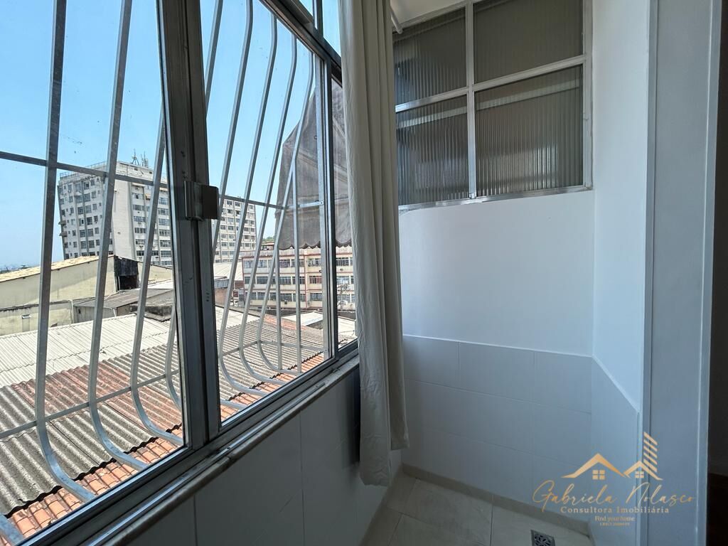 Apartamento à venda com 3 quartos, 110m² - Foto 5