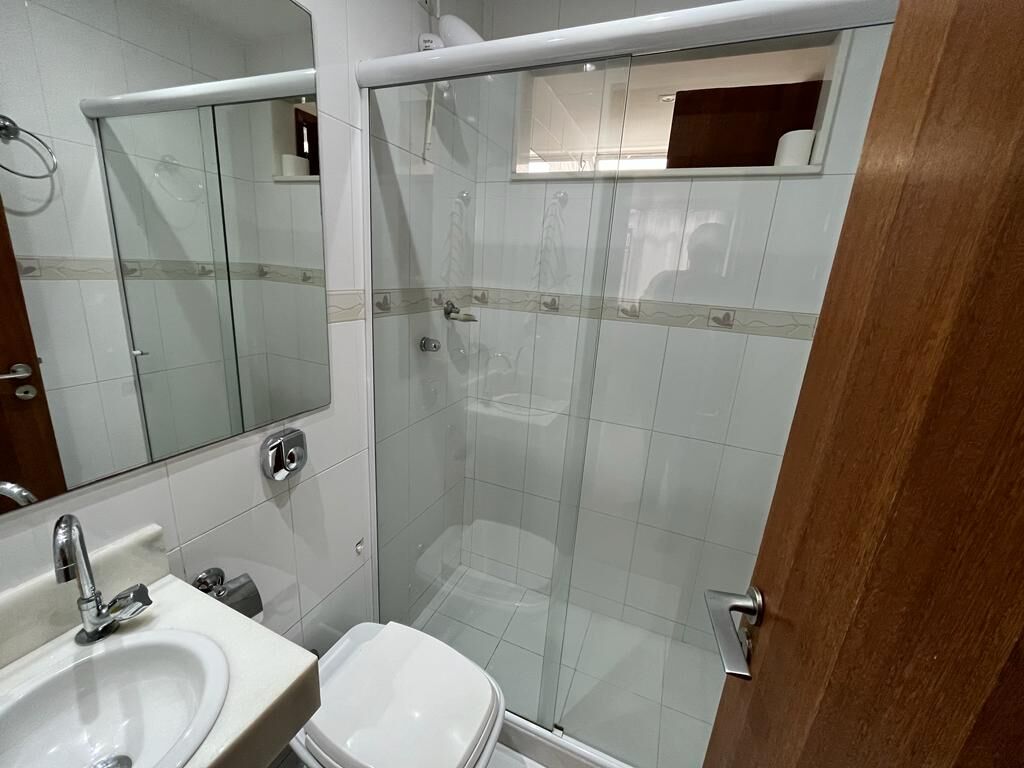 Apartamento à venda com 3 quartos, 130m² - Foto 19