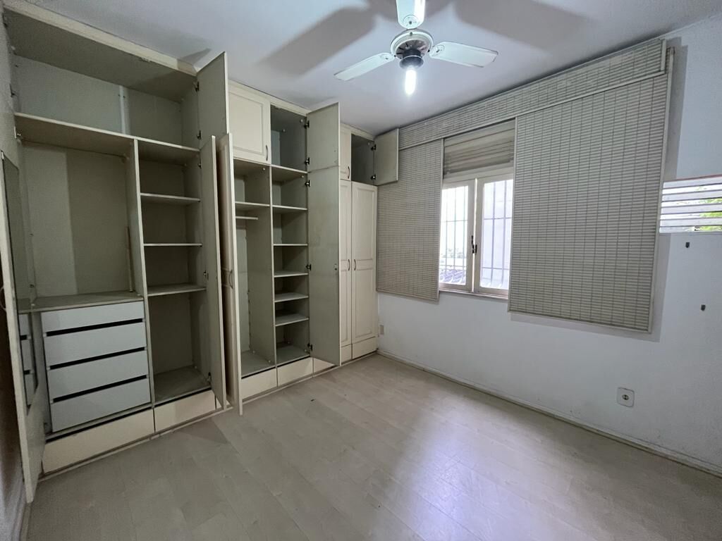 Apartamento à venda com 3 quartos, 124m² - Foto 18