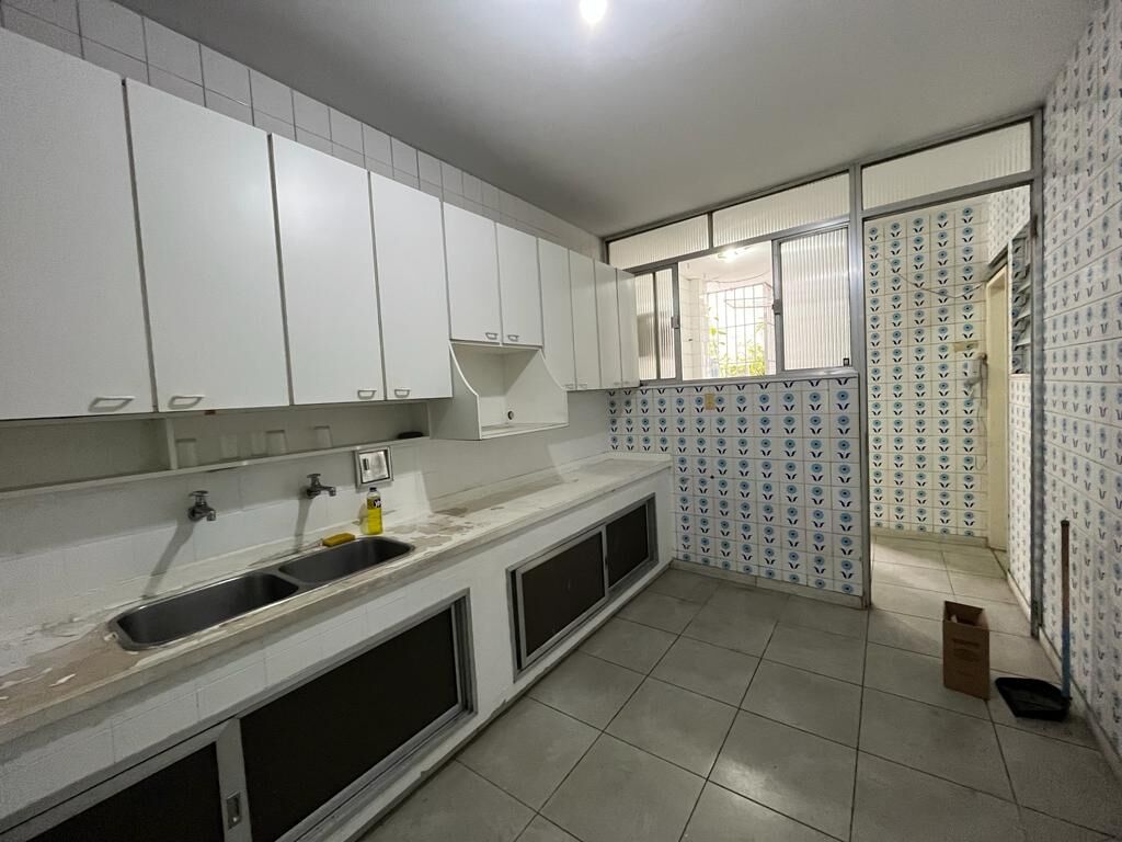 Apartamento à venda com 3 quartos, 124m² - Foto 23