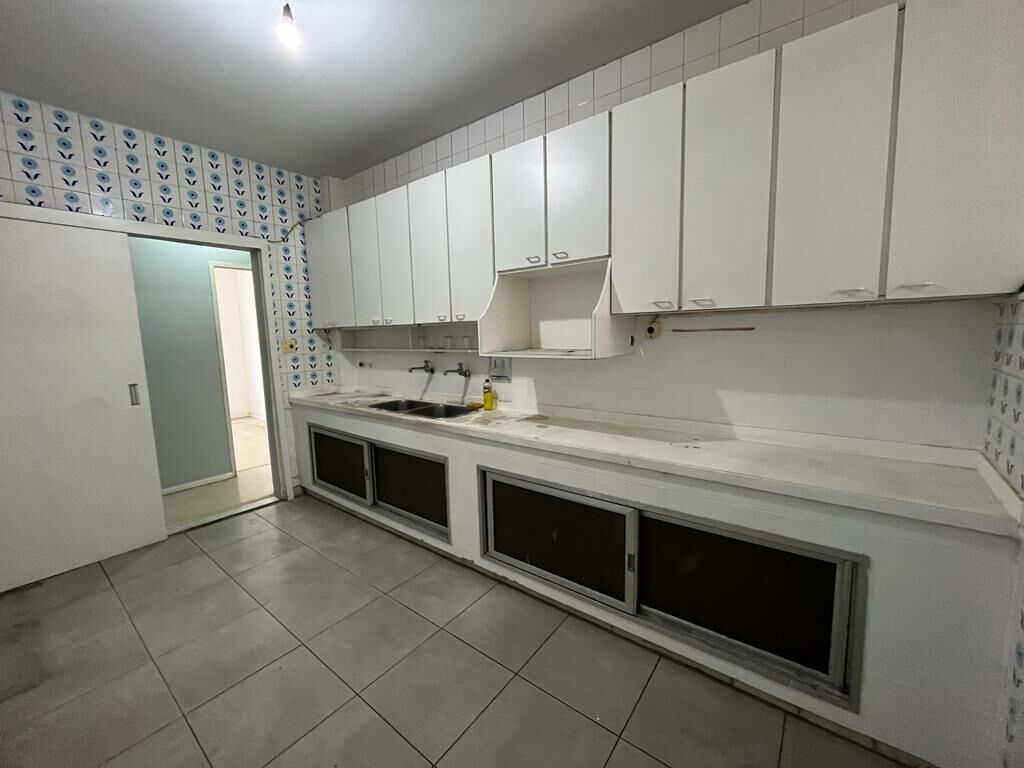 Apartamento à venda com 3 quartos, 124m² - Foto 22