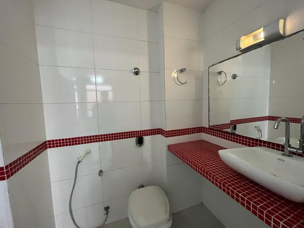 Apartamento à venda com 3 quartos, 124m² - Foto 12