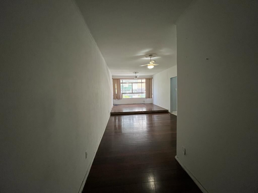 Apartamento à venda com 3 quartos, 124m² - Foto 10