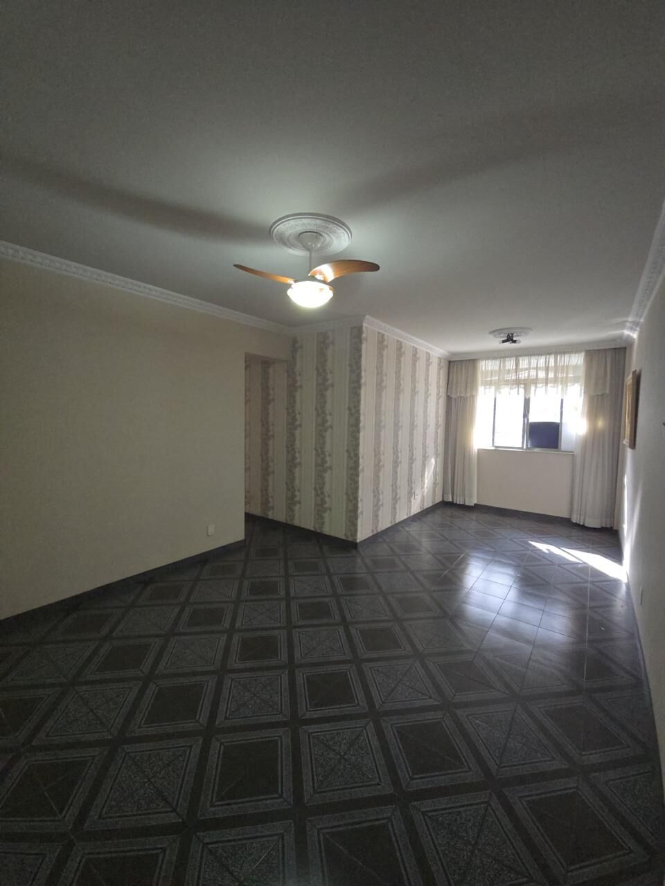 Apartamento de 3 Quartos e 110m² à Venda em Icaraí – Conforto e Localização Privilegiada em Niterói