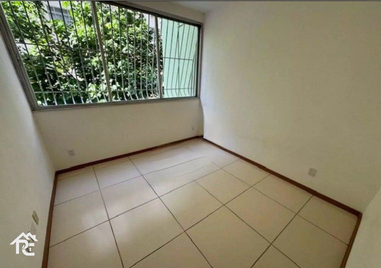 Apartamento à venda com 3 quartos, 111m² - Foto 13